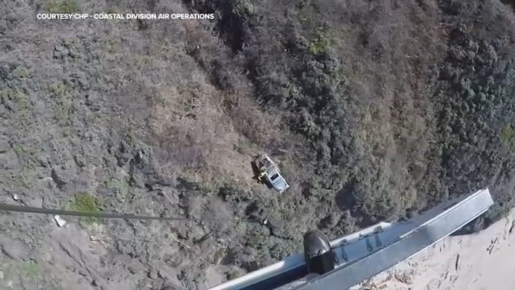 Man rescued after crashing car off cliff near Big Sur - KFSN-TV