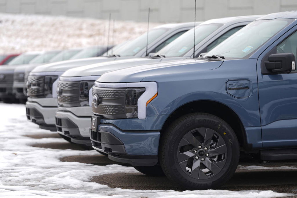 Ford's EV ambitions shift to big trucks and small cars after 'seismic change' in the market - Yahoo Finance