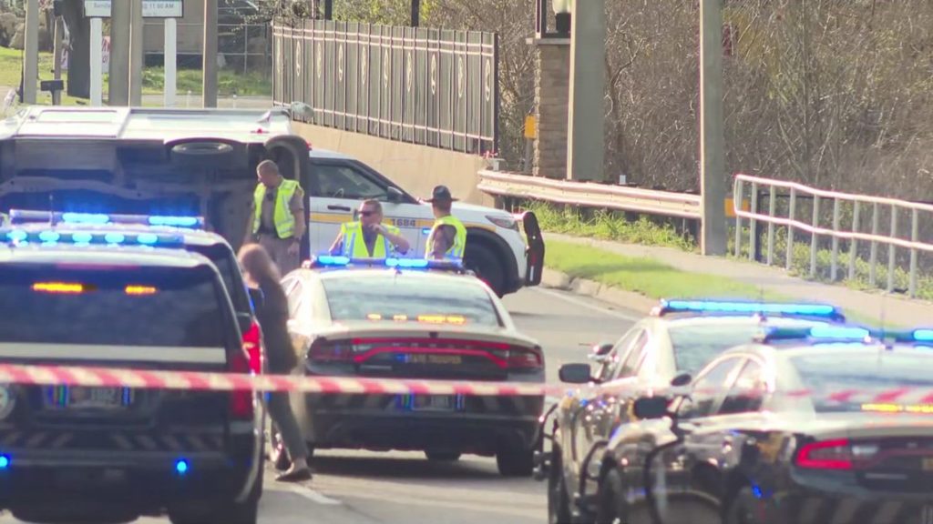 Crash involving mail truck on 103rd Street kills one, injures another - FirstCoastNews.com WTLV-WJXX