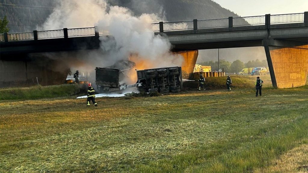 More than just driver error? Why trucks keep hitting B.C. overpasses - Vancouver Sun