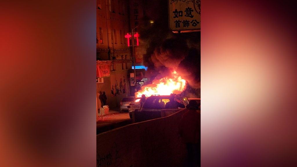 Waymo car vandalized, set on fire during Lunar New Year celebration in Chinatown - KRON4