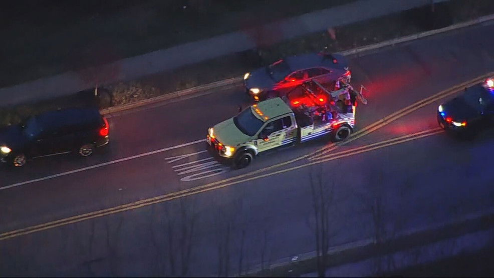 Man steals MDSHA tow truck, leads police on pursuit from Prince George's to Montgomery Co. - WJLA