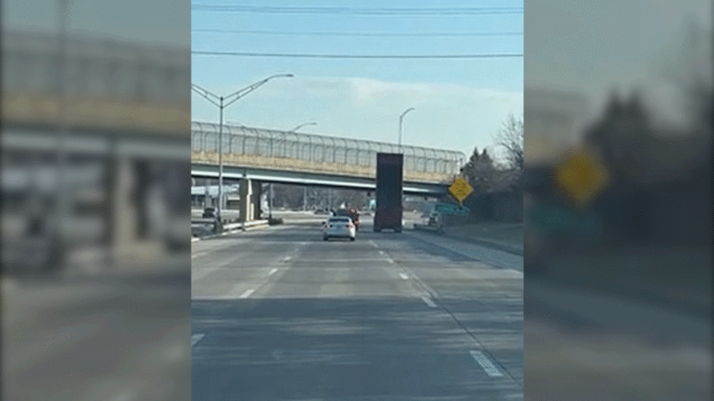 Watch A Dump Truck Slam Into An Overpass With Raised Bed - Jalopnik