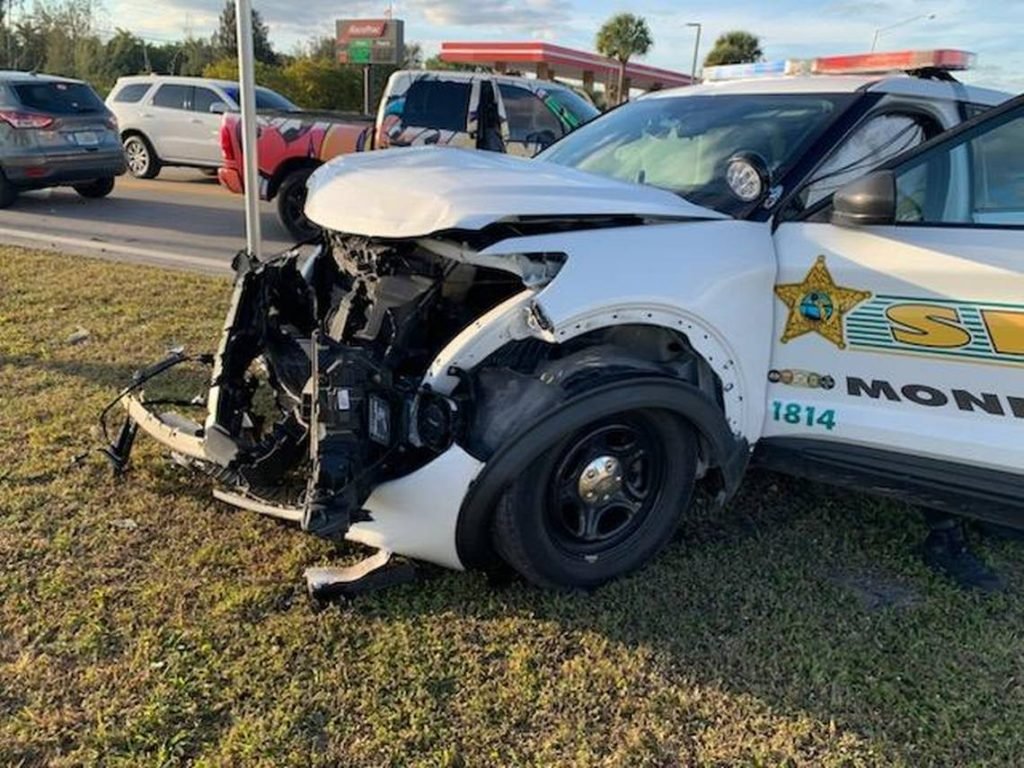 Florida Keys deputy hurt following car crash with pickup truck, sheriff's office says - Yahoo News Canada