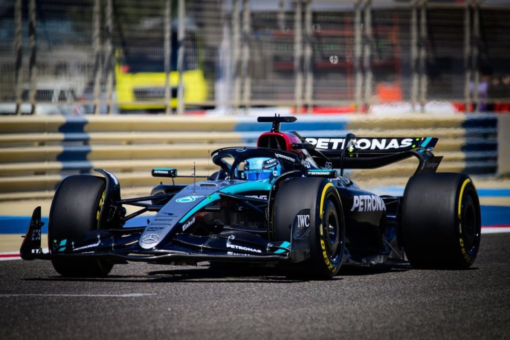 Russell says he can now attack corners with new Mercedes F1 car - Motorsport.com