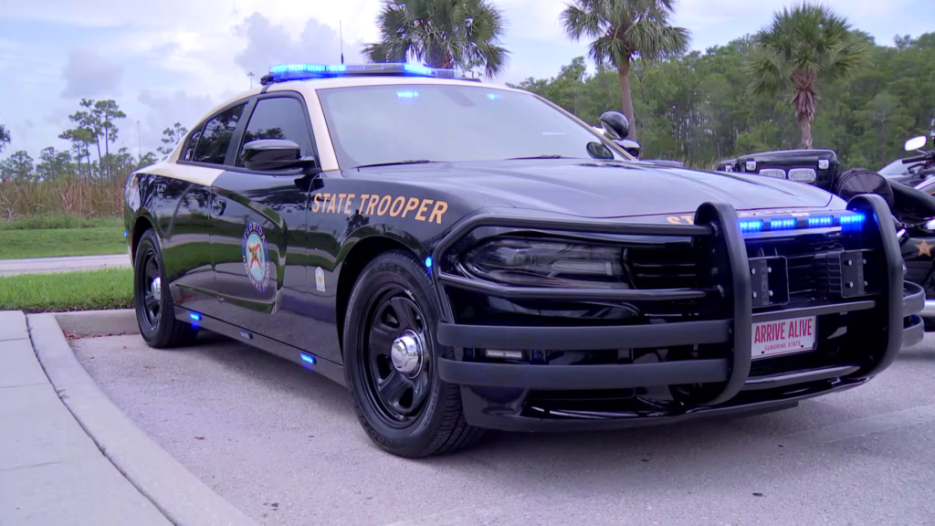 1 dead after deadly motorcycle crash in Bonita Springs - Wink News