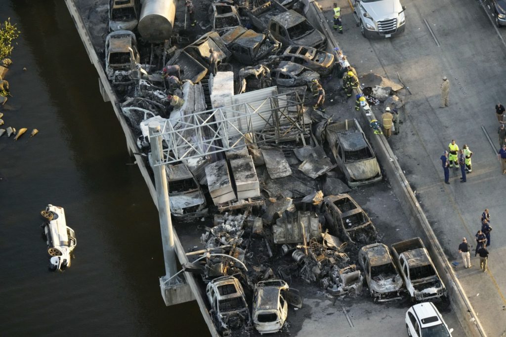 Truck driver charged after deadly 160-vehicle pileup amid 'super fog' conditions in Louisiana - NBC News