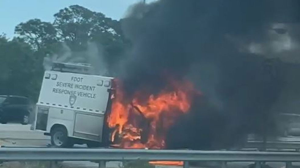 One person killed in crash involving FDOT truck on I-95 in Palm Beach Gardens - WPEC