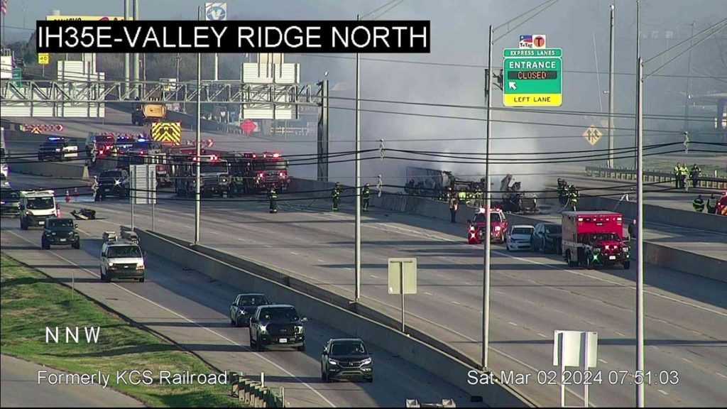 Lewisville, Texas I-35E crash, fire shuts down highway | wfaa.com - WFAA.com