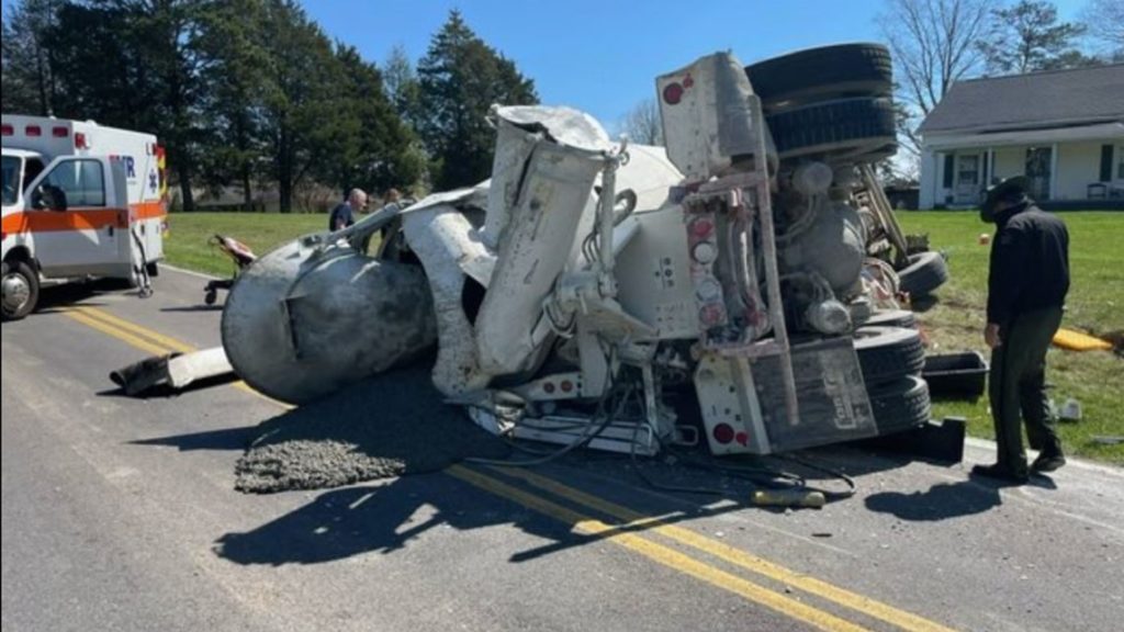 Rural Metro on scene of serious car crash involving a concrete truck on East Emory Road - WBIR.com