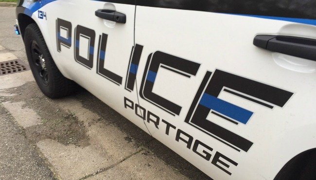 Portage police look for stolen car involved in chase - WOODTV.com