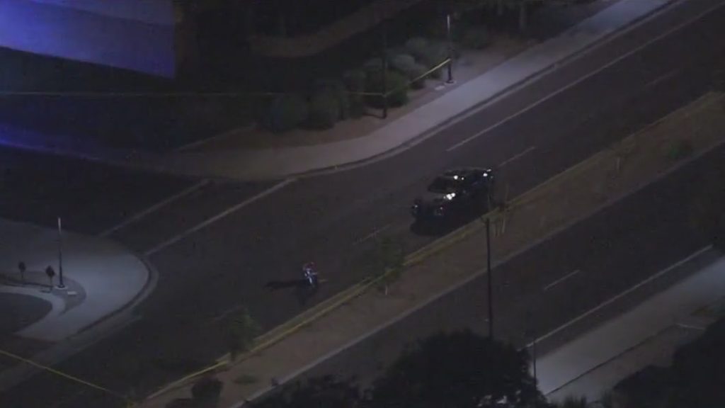 5 people injured in 2 motorcycle crashes on Saturday - FOX 10 News Phoenix