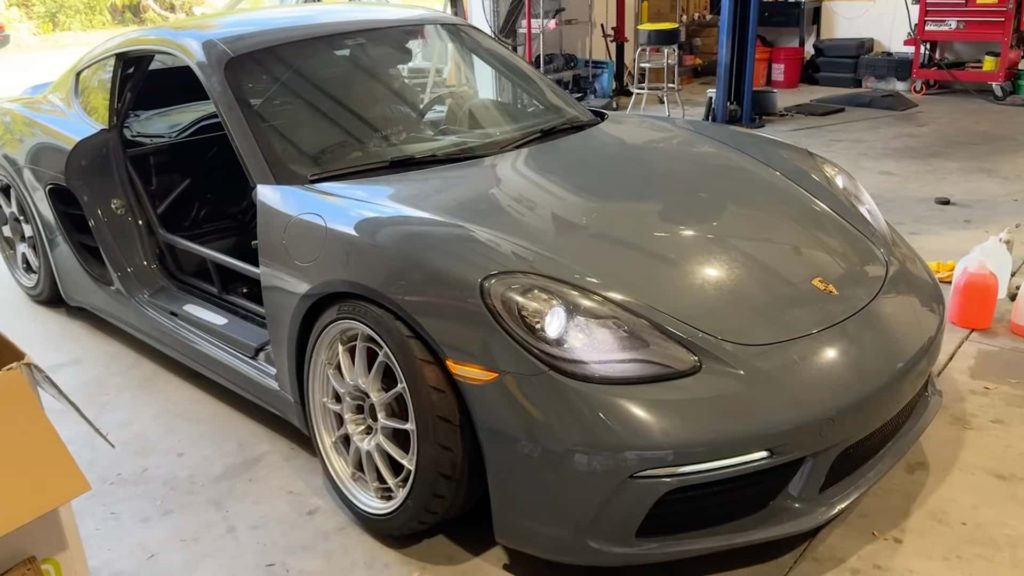 A Porsche 718 Cayman Makes a Surprisingly Excellent Drift Car - Motor1