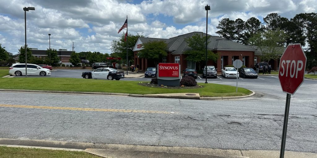 Truck crashes into bank near Milgen Road in Columbus - WTVM