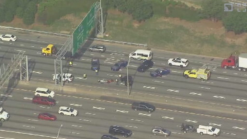 Motorcycle crashes into car during police chase on I-75 in Atlanta, GSP says - WSB Atlanta