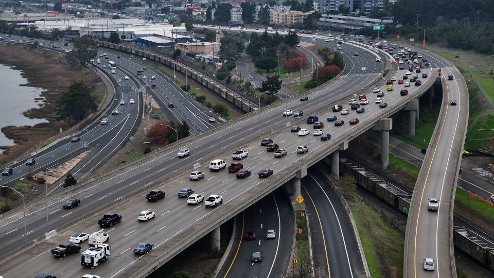 Did your car insurance rate go up a lot even though you don't drive much? - Yahoo Finance