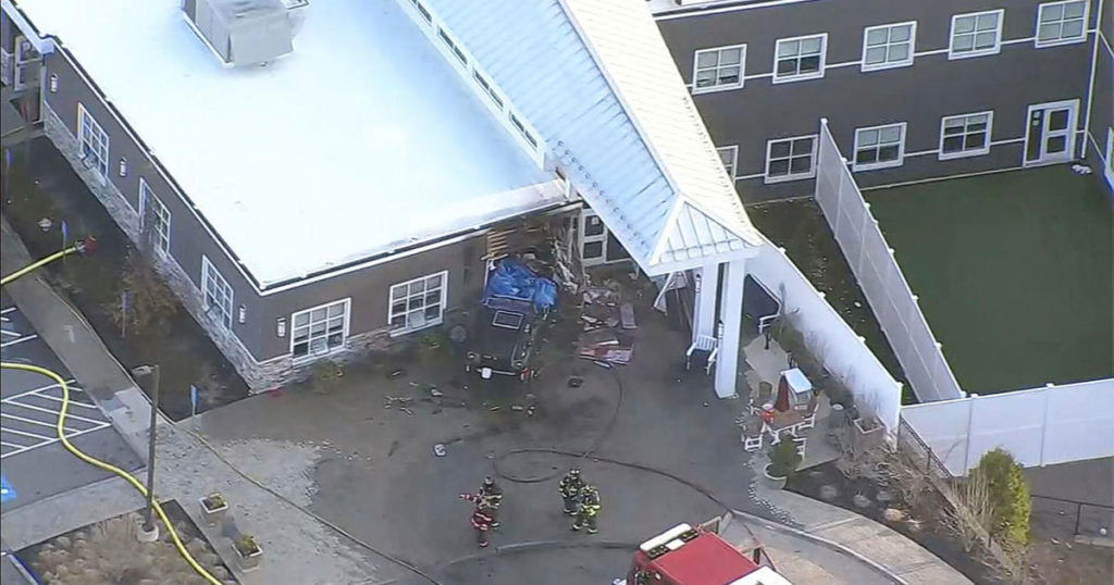 Truck crashes into psychiatric care facility in Devens, Massachusetts - CBS Boston