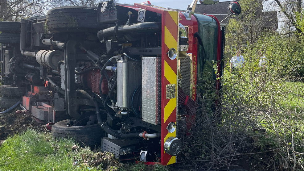 Fire truck overturns on the way to a fire - WKRC TV Cincinnati