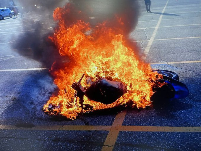 Crews put out motorcycle fire on Liberty Street in Springfield - WWLP.com