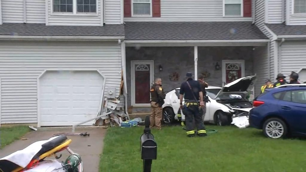 Shinn Circle crash: Woman allegedly loses control of car, strikes residential home in Wilmington, Delaware - WPVI-TV