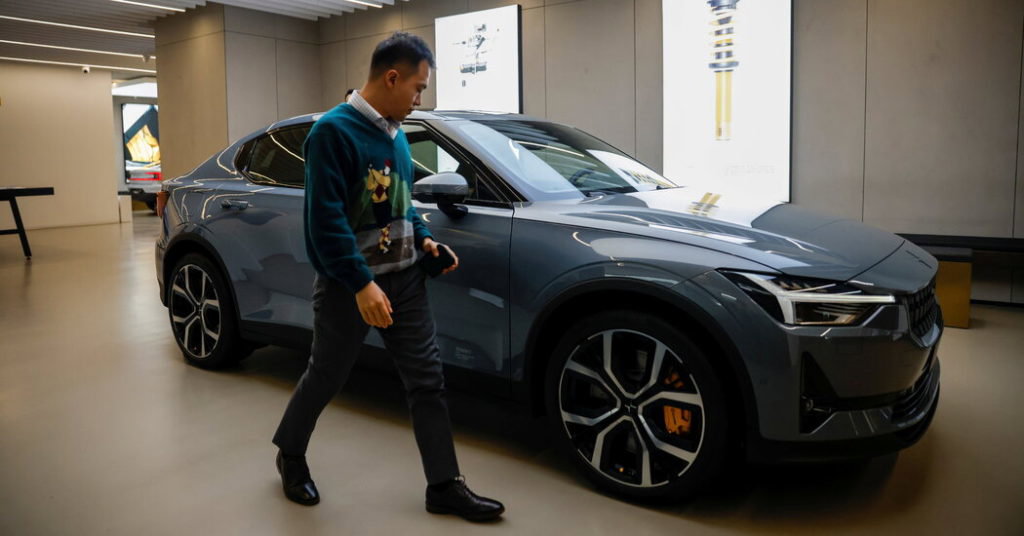 Few Chinese Electric Cars Are Sold in U.S., but Industry Fears a Flood - The New York Times