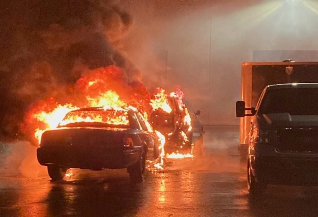 15 Portland police cars badly burned Thursday morning; arson suspected - OregonLive
