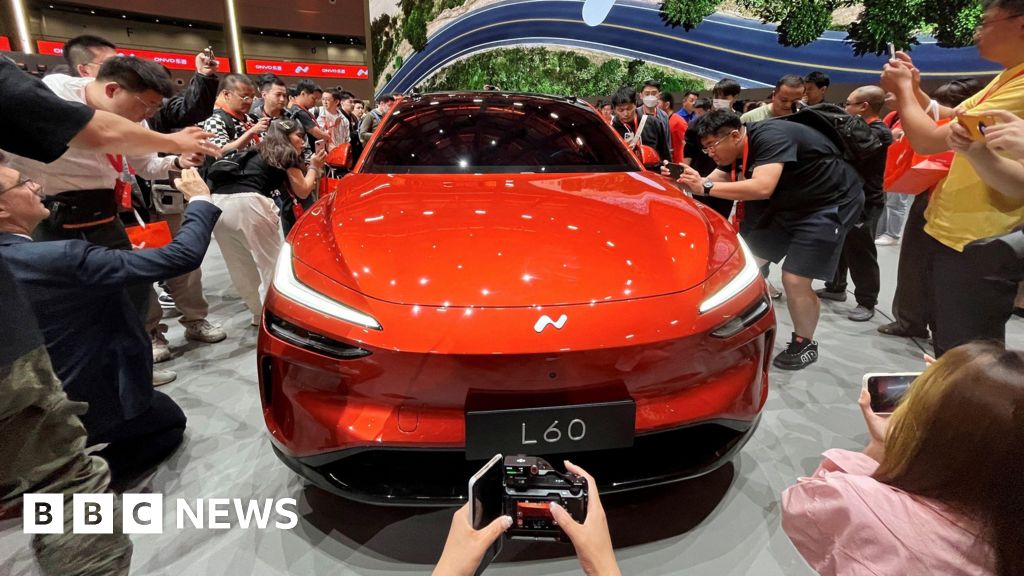 Chinese electric car maker Nio unveils rival to Tesla's Model Y - BBC.com