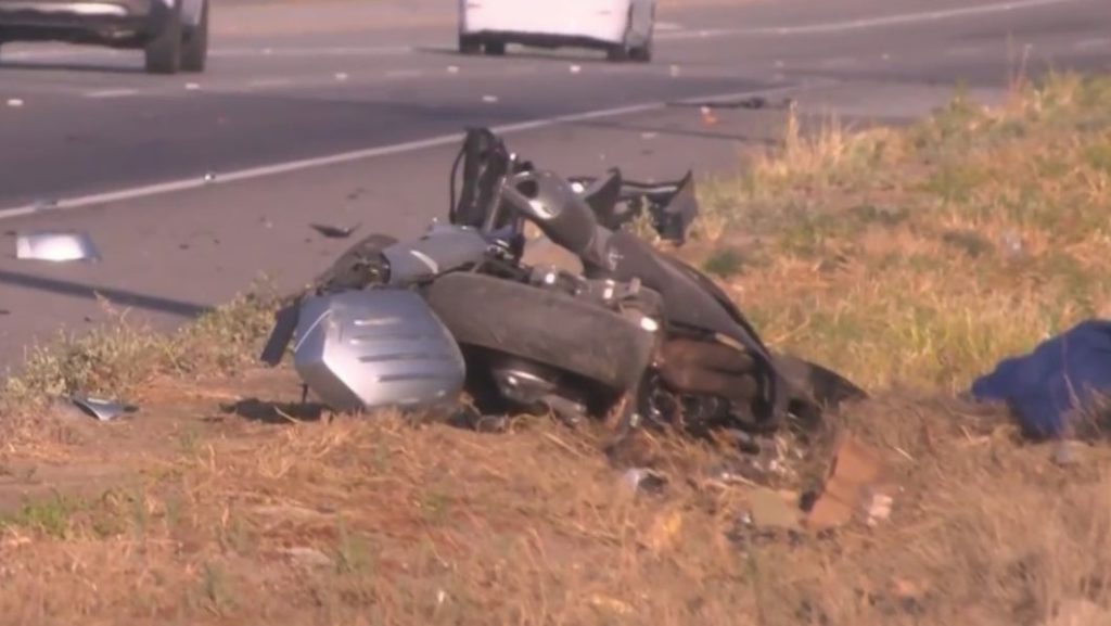 CHP: Man from Dinuba dead after lane-splitting motorcycle crash - YourCentralValley.com