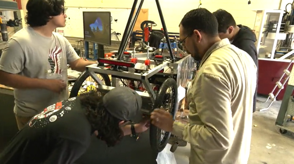 Weslaco students qualify for National car racing competition - KVEO-TV