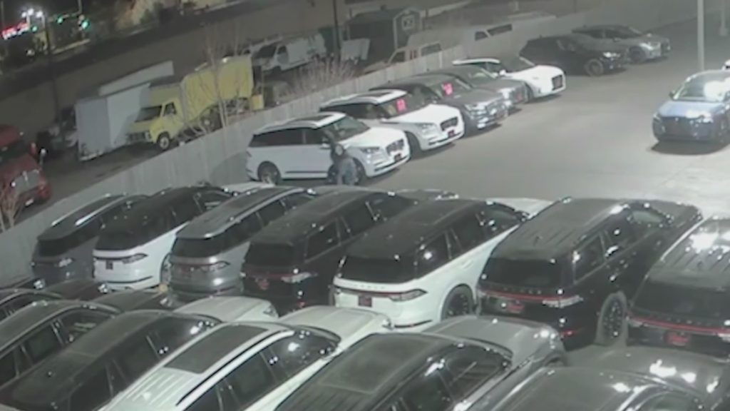 Englewood car dealership offering $20K reward after thefts - FOX 31 Denver