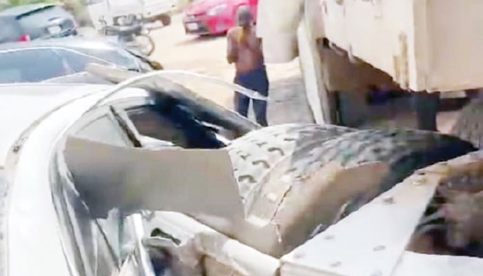 Panic as truck rams into Anambra residential building - Punch Newspapers