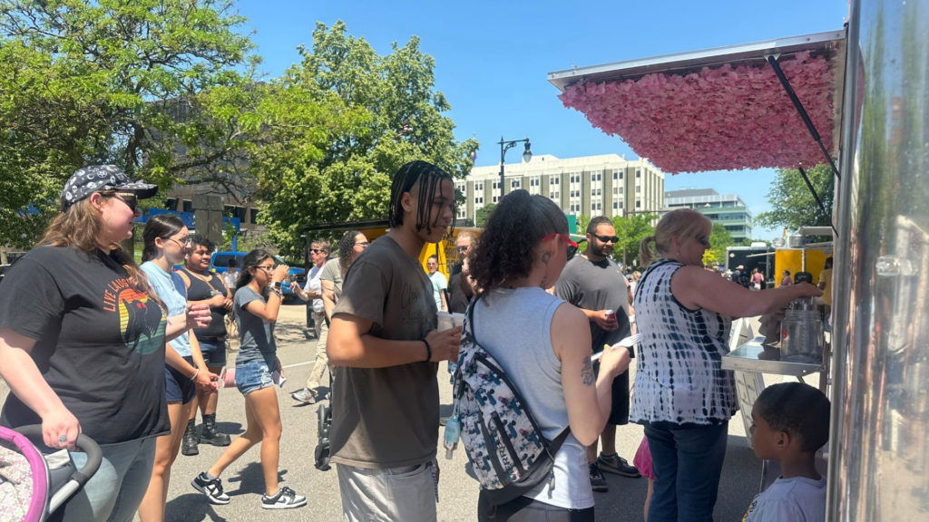 Food trucks take over downtown GR for festival - WOODTV.com