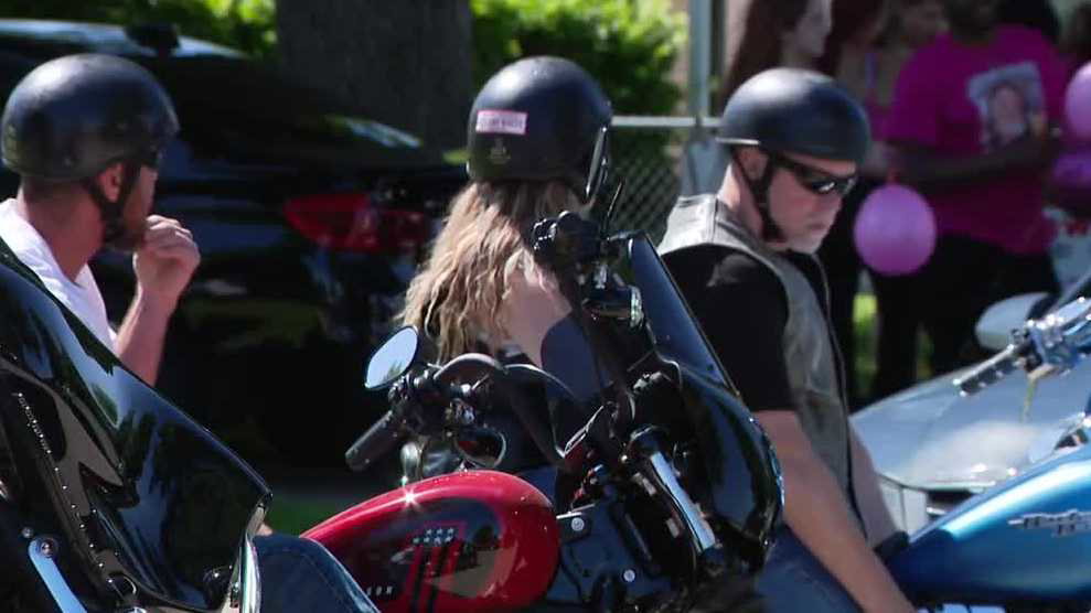 Omaha family takes teen's ashes on last motorcycle ride - KETV Omaha