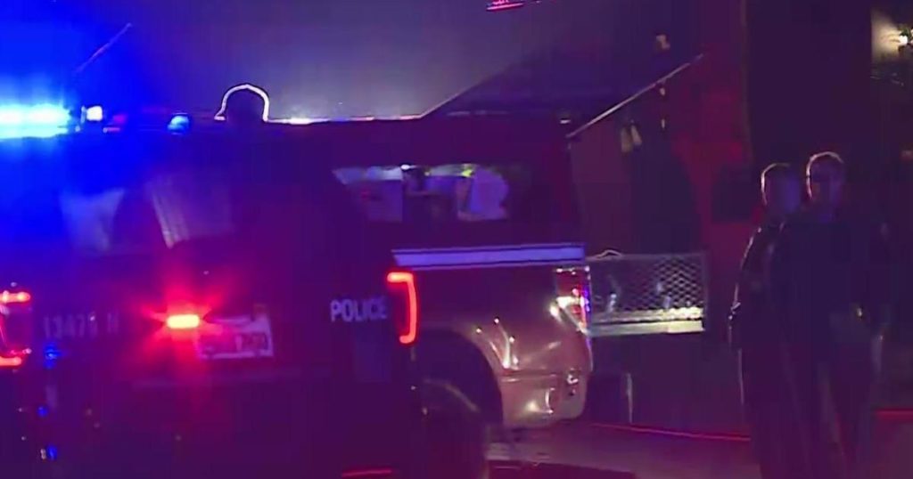 Suspect in custody after pursuit with stolen Sacramento Fire Department truck - CBS Sacramento