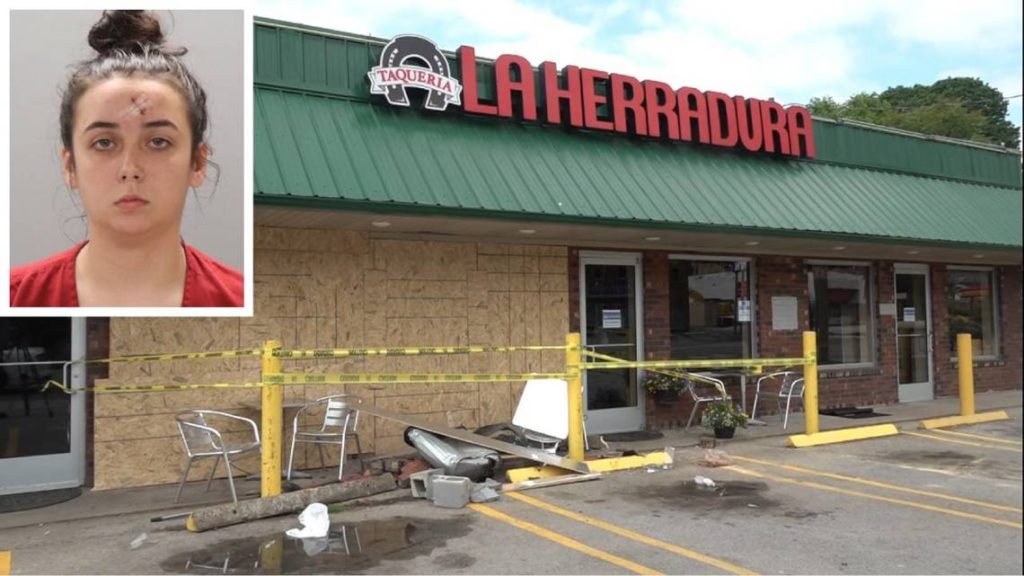 1 charged after car crashes into La Herradura restaurant Saturday - WBIR.com