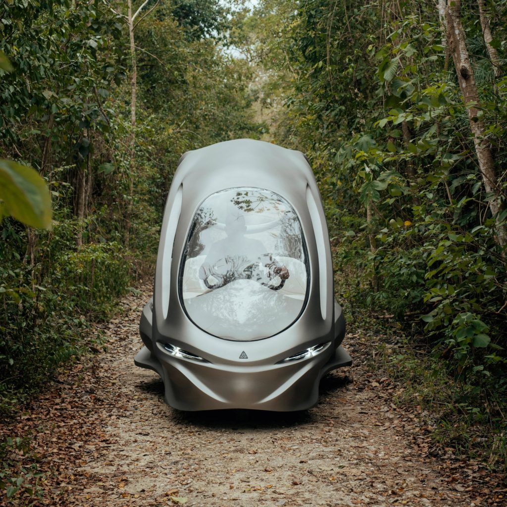 Roth Architecture creates electric car for navigating narrow Tulum roads - Dezeen