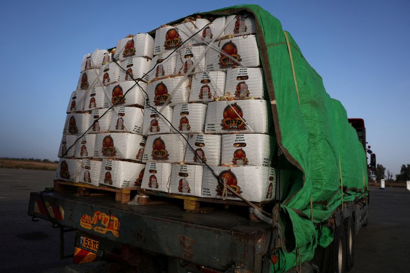 FILE PHOTO: A food aid truck sits abandoned near the entrance to the Kerem Shalom border crossing, as military operations continue in the southern Gaza city of Rafah, at an area outside Kerem Shalom, Israel, May 17, 2024. REUTERS/Shannon Stapleton/File Photo