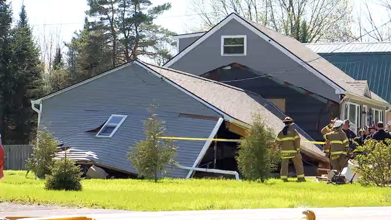 Pickup truck crashes into house’s garage in Cicero, driver identified - WSYR