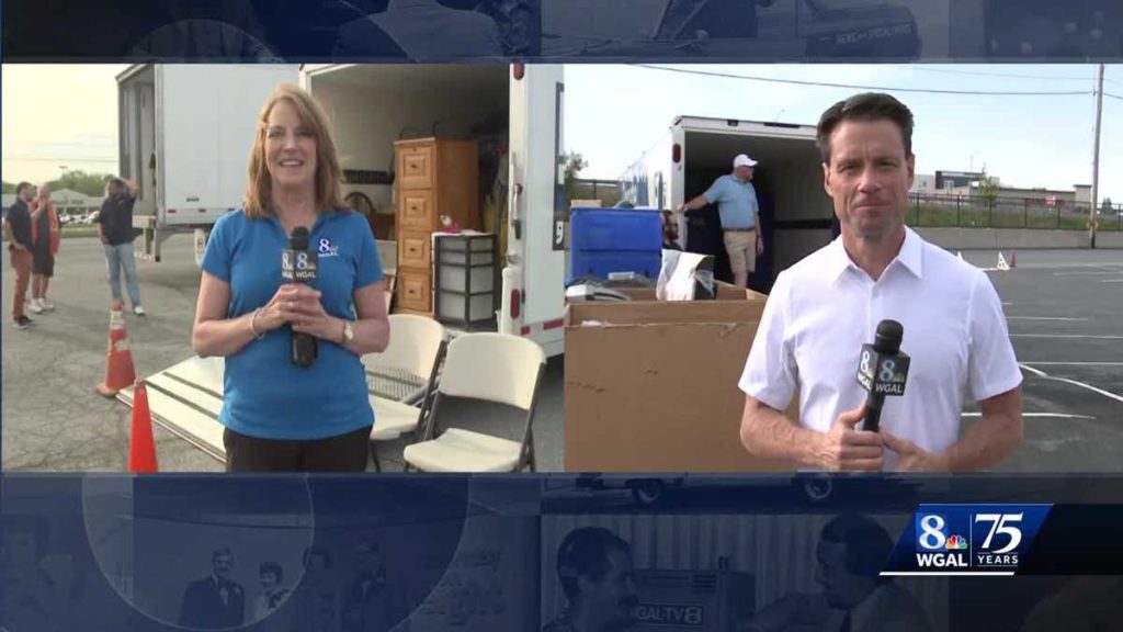 Who won the Stuff the Truck Showdown – Team Lori or Team Jere? - WGAL Susquehanna Valley Pa.