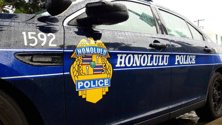 Bicyclist, 66, dies after crashing into open car door on Kalakaua Ave. - Honolulu Star-Advertiser