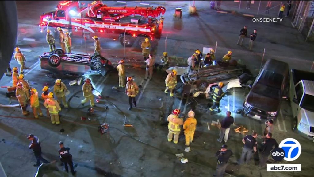 2 killed in overturn crash after car flies off 105 Freeway offramp near LAX - KABC-TV