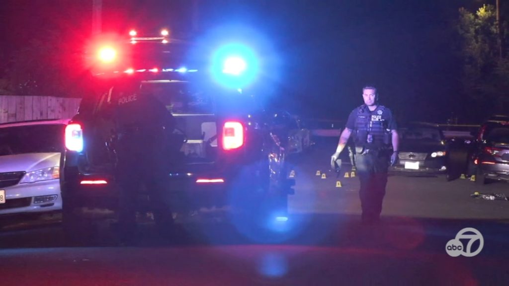 Chaotic night in Vallejo leaves 4 people shot; car set on fire during separate sideshow - KGO-TV