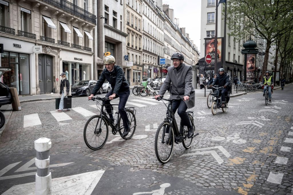 Paris Olympics visitors will see a city moving away from cars to reduce air pollution - NBC News