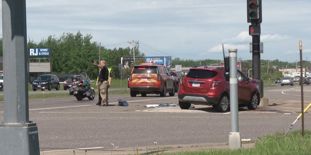 1 dead in motorcycle crash in Hermantown - Northern News Now