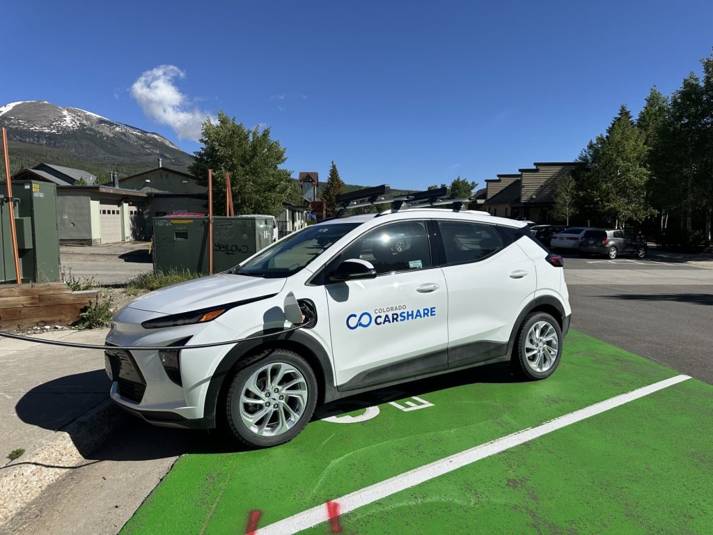 Frisco launches new electric vehicle car-share program - Summit Daily