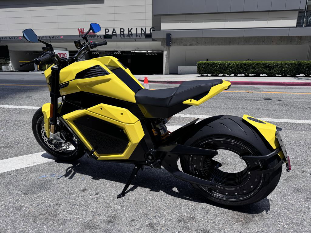 This all-electric motorcycle looks like it’s out of a sci-fi movie - KTLA Los Angeles