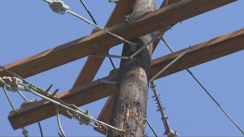 Thieves may have used bucket truck to reach overhead cable as copper wire thefts spike - KIRO Seattle