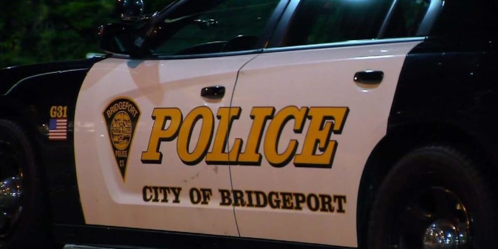 Road closed in Bridgeport due to motorcycle crash - Eyewitness News 3