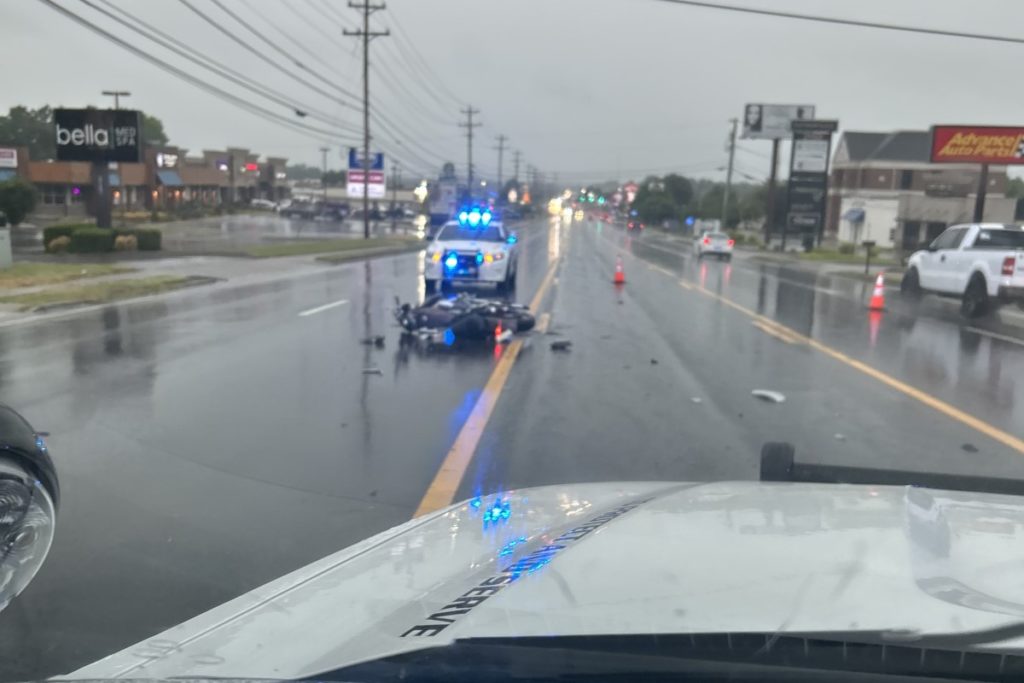 TRAFFIC ALERT: Woman injured in motorcycle crash on Wilma Rudolph Boulevard - ClarksvilleNow.com - Clarksville Now