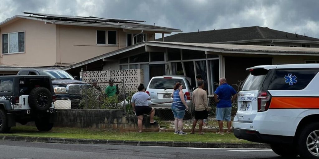 Crews responding after car crashes through Wahiawa home - Hawaii News Now